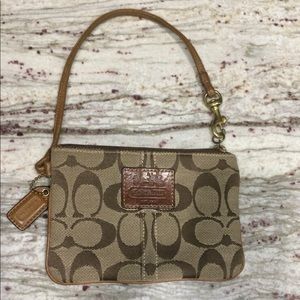 EUC COACH Wristlet